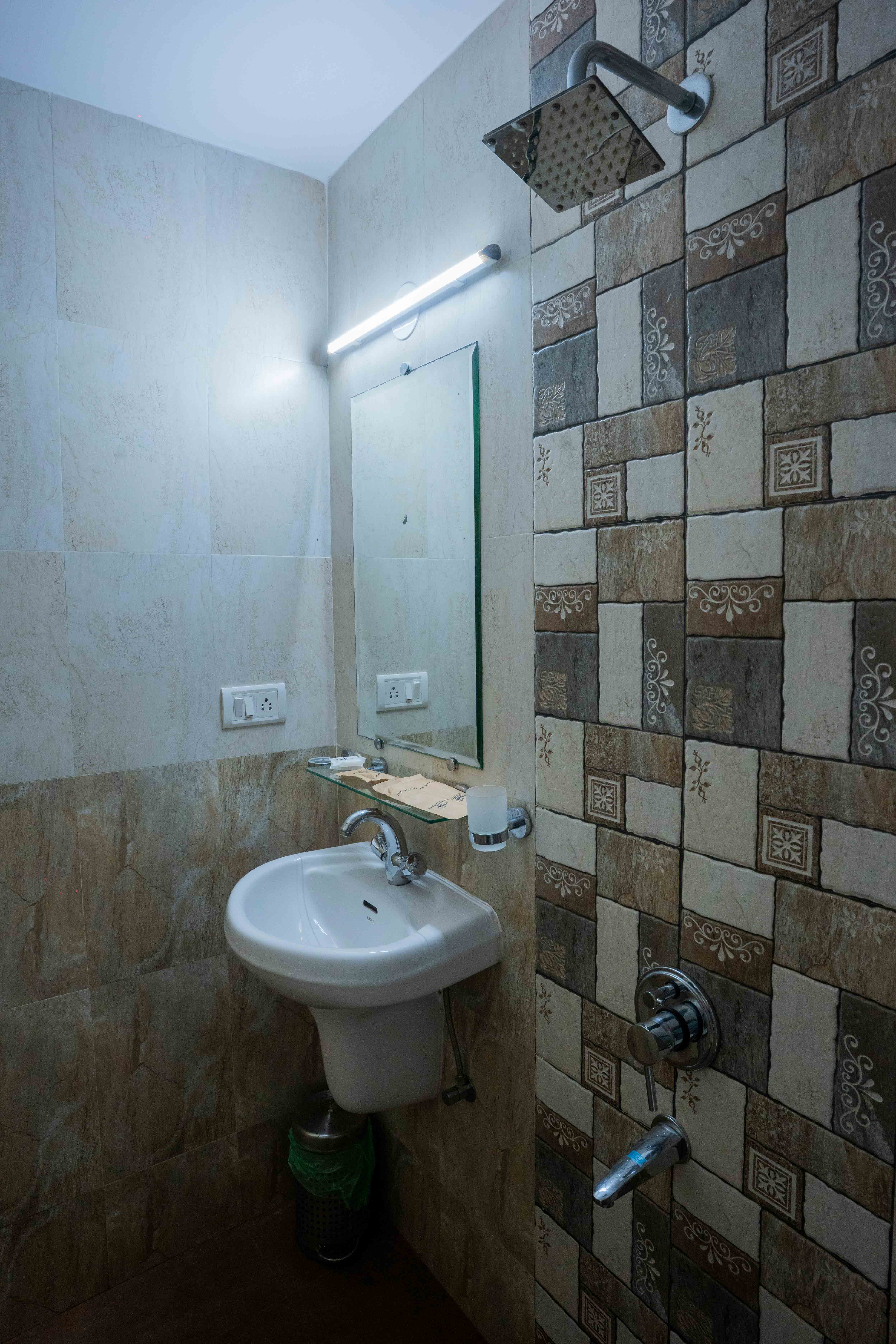 HOME GALLERY Image